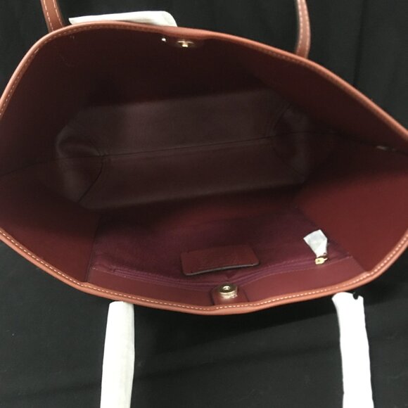 NWT COACH Peanuts Snoopy Tote bag! - Picture 8 of 12